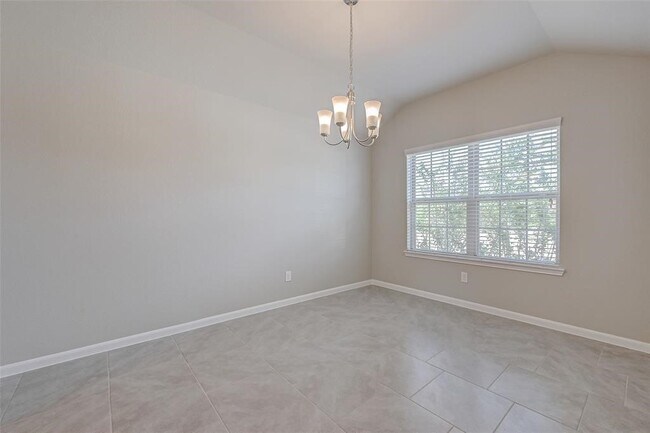 Building Photo - 2206 Mirror Ridge Ct