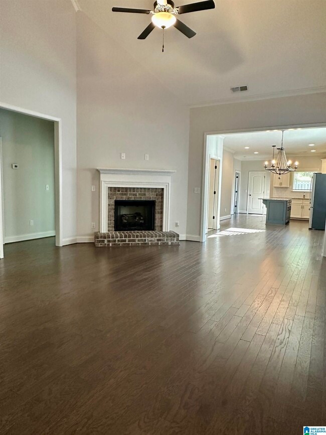 Building Photo - 2090 Springfield Dr