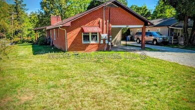 Building Photo - 1300 Hebron Rd