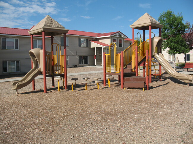 Foto del edificio - Rock Butte Apartments