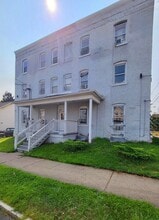 Building Photo - 423 Scott St