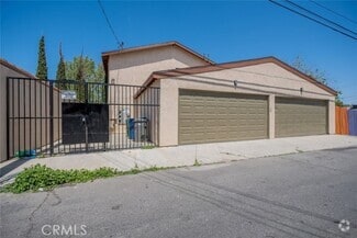 Building Photo - 324 E Ave Q7