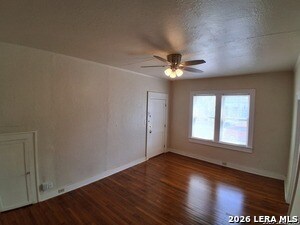 Building Photo - 127 W Magnolia Ave
