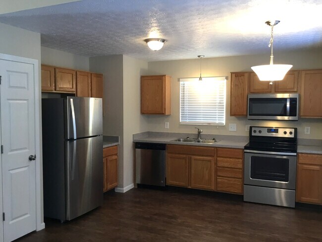 Foto del edificio - 8480 Amarillo Dr