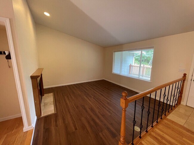 Building Photo - 8414 60th St NE