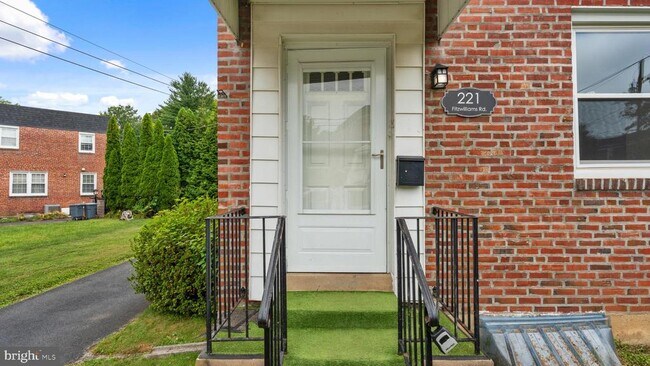 Foto del edificio - 221 Fitzwilliams Rd