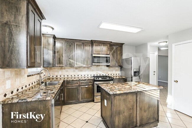 Foto del edificio - 17903 Melissa Springs Dr