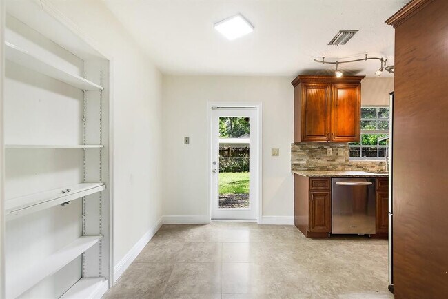 Foto del edificio - 1509 SW 32nd Ct