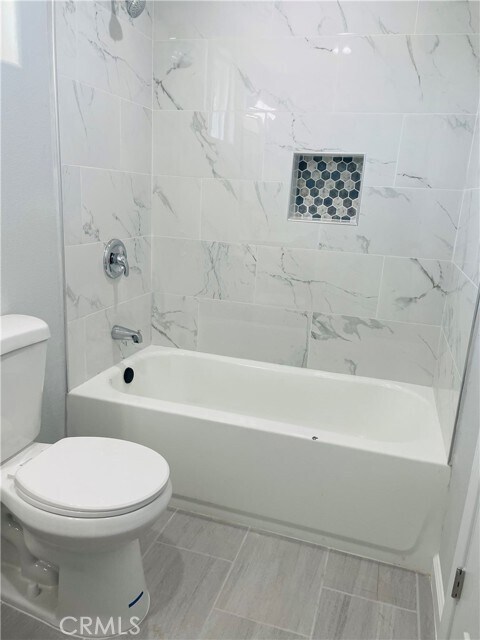 Foto del edificio - 922 N Cherry St