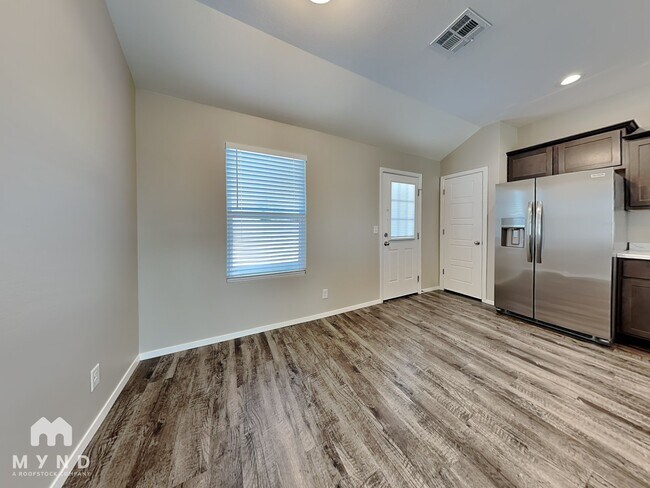 Foto del edificio - 8717 E 161st Pl S