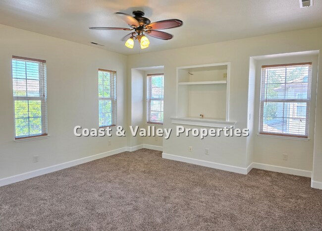 Building Photo - Beautiful Gilroy Home for RENT!!!