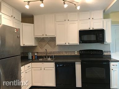 Building Photo - 2 br, 1 bath House - 6006 Lords Ave