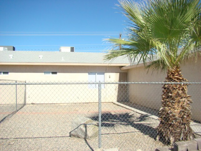 Foto del edificio - Coming Soon! DO NOT DISTURB TENANTS!