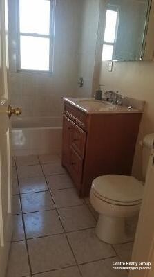 Building Photo - 10 Emrose Ter