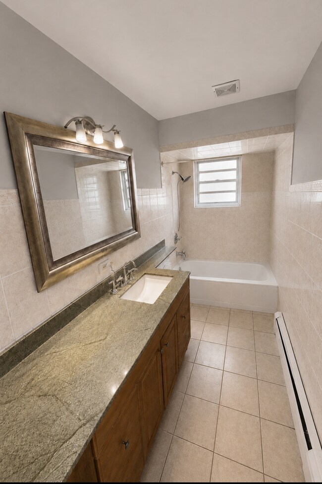 Foto del edificio - 8157 Smith Ln