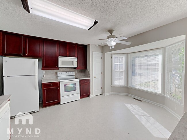 Building Photo - 727 Twin Brooks Ct