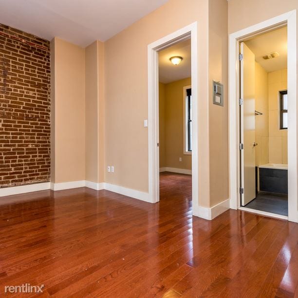 Building Photo - 725 Driggs Ave