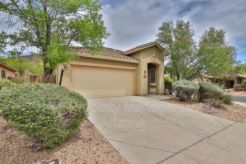 Primary Photo - 38005 N Pagoda Ln