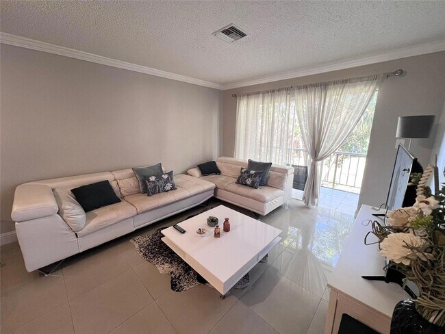 Foto del edificio - 1001 NW 45th St