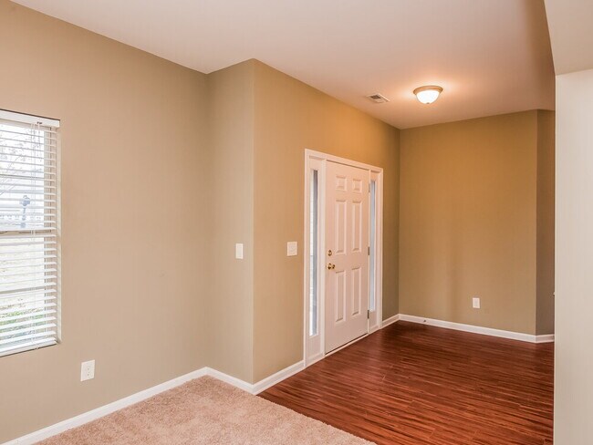 Building Photo - 3542 Sandy Bank Dr