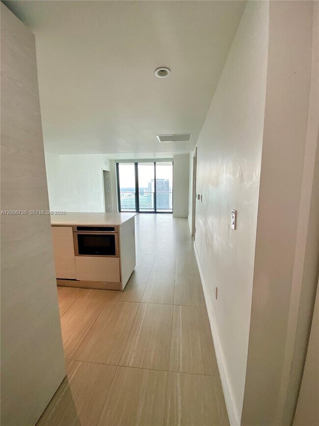 Foto del edificio - 1300 S Miami Ave