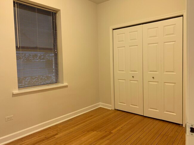 Habitación - 720 S Aberdeen St