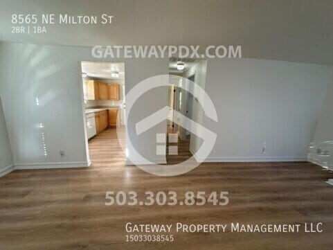 Foto del edificio - 8565 NE Milton St