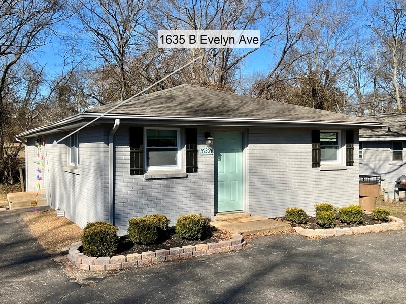 Photo - 1635 B Evelyn Ave.