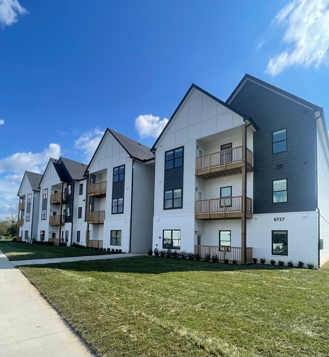 Exterior 2 - Galena Commons