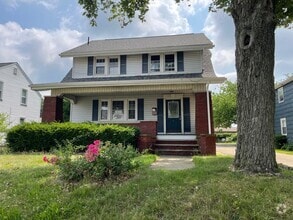 Building Photo - 336 Linwood Ave NW