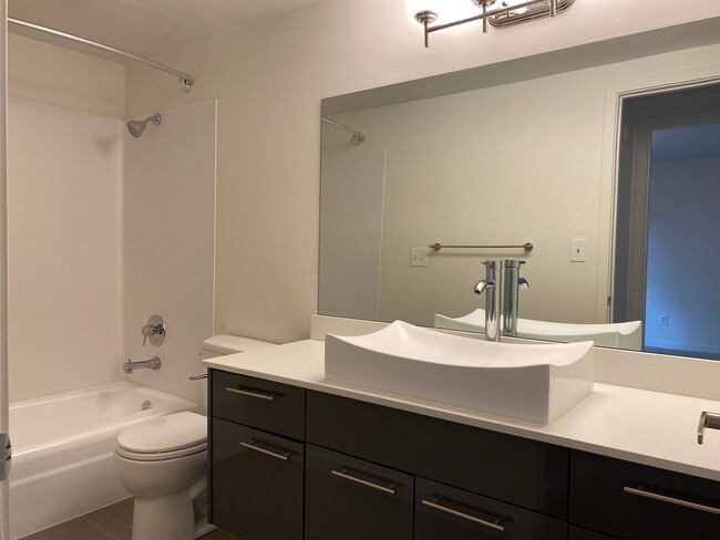 Interior Photo - The Puget Vista Apartments