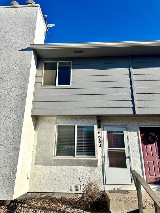 6682 Proud Eagle Ct, Colorado Springs, CO 80915 House Rental in