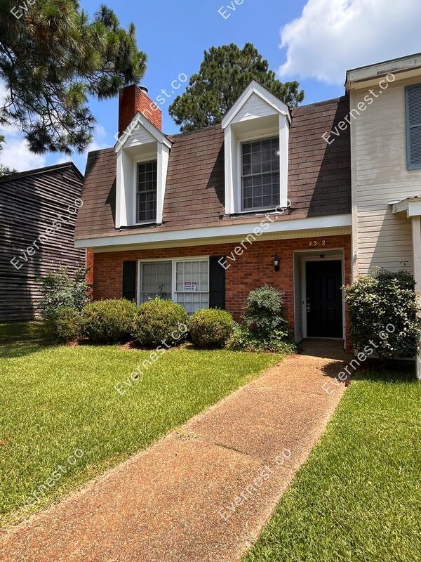 Foto del edificio - 2312 River Oaks Blvd