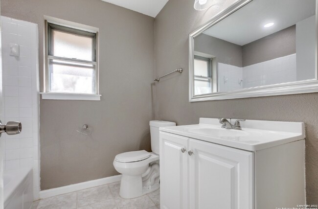 Foto del edificio - 6319 Stirrup Ln