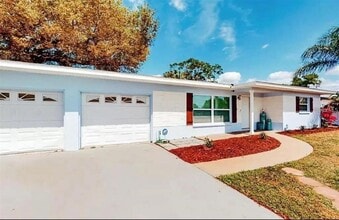 Building Photo - 2760 Kumquat Dr