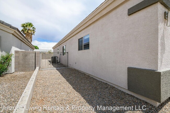 Foto del edificio - 3 br, 2 bath House - 3620 N Miller Street