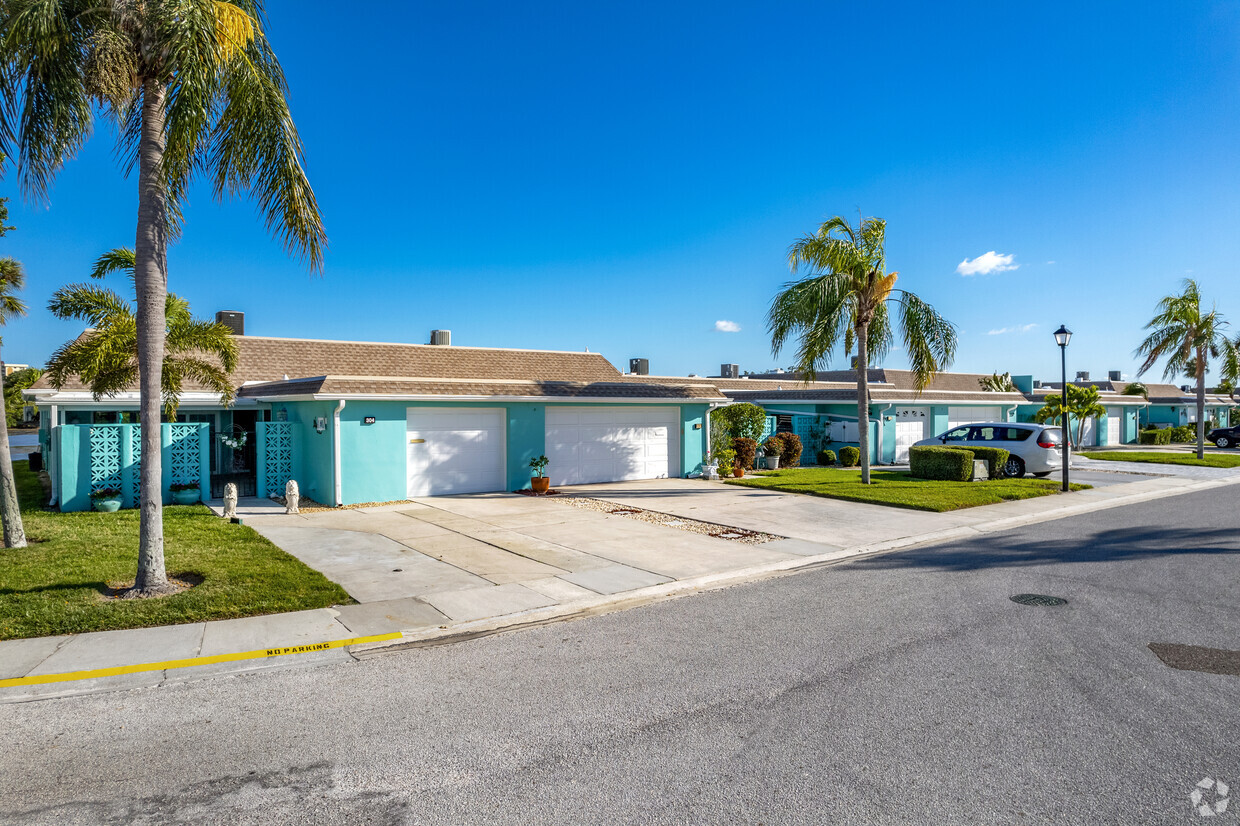 Primary Photo - Boca Ciega Point East Condominimums