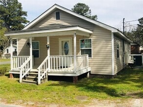 Building Photo - 73 Delmar St