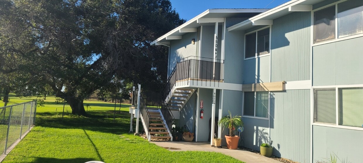 Photo - 5504 Fernhill Cir (Huntington Beach, CA)