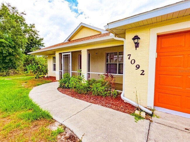 Building Photo - 7092 Landrum Cir