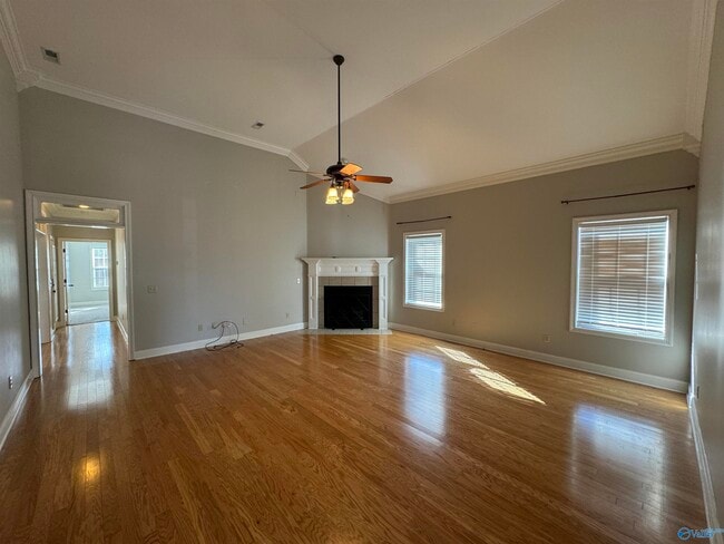 Building Photo - 126 Bilton Dr