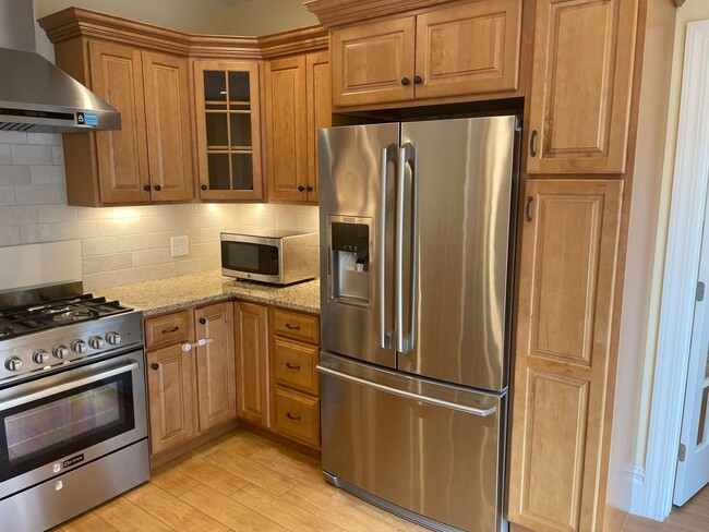 Photo - 27-29 Elmway Street Apartment