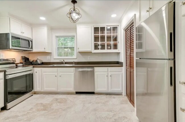 Foto del edificio - 1625 Front St