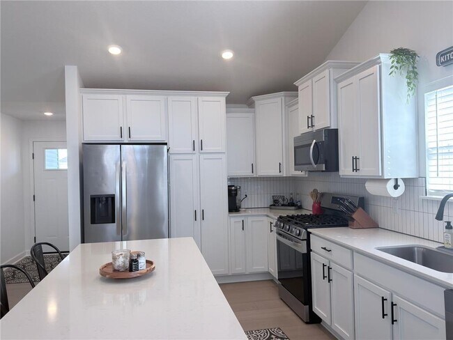 Foto del edificio - 23245 Farmstead Wy