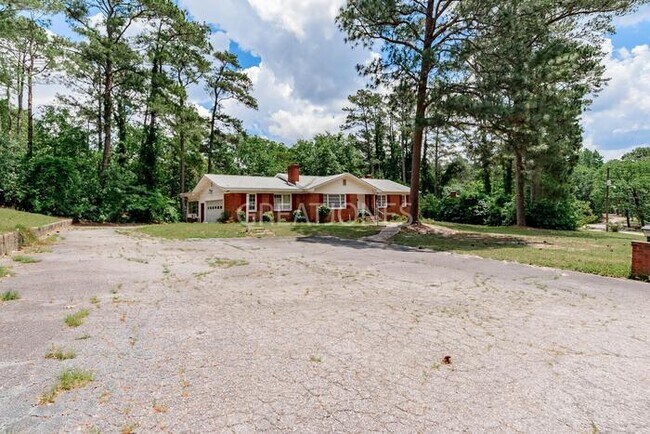 Building Photo - 5838 Spring Ct
