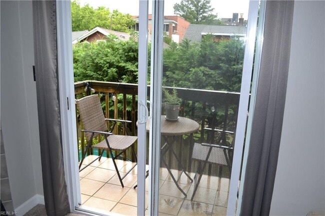 Building Photo - 1040 Spotswood Ave