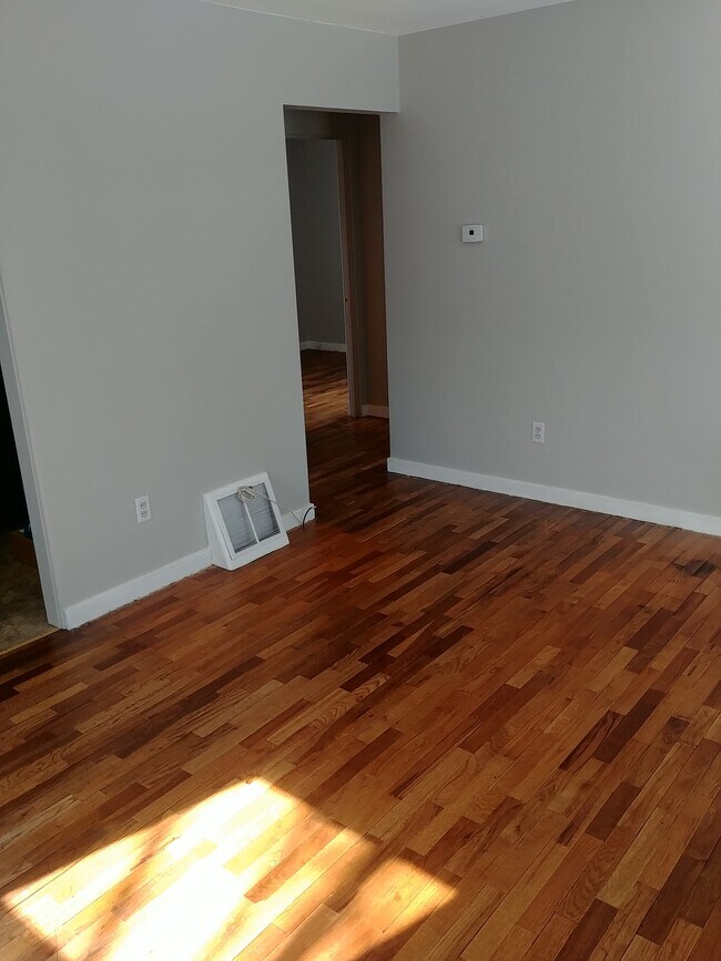 Foto del edificio - 3411 Court St
