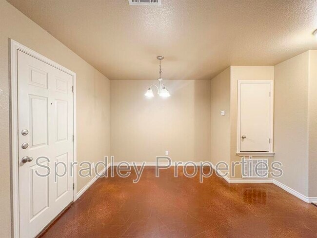 Foto del edificio - 1561 Brady Way