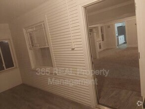 Building Photo - 1743 7th Ave
