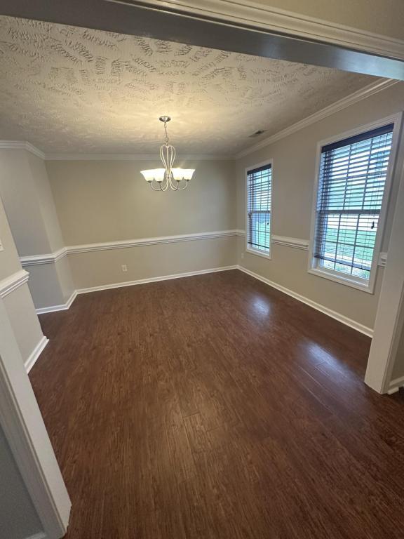 Foto del edificio - 3571 S Peak Dr